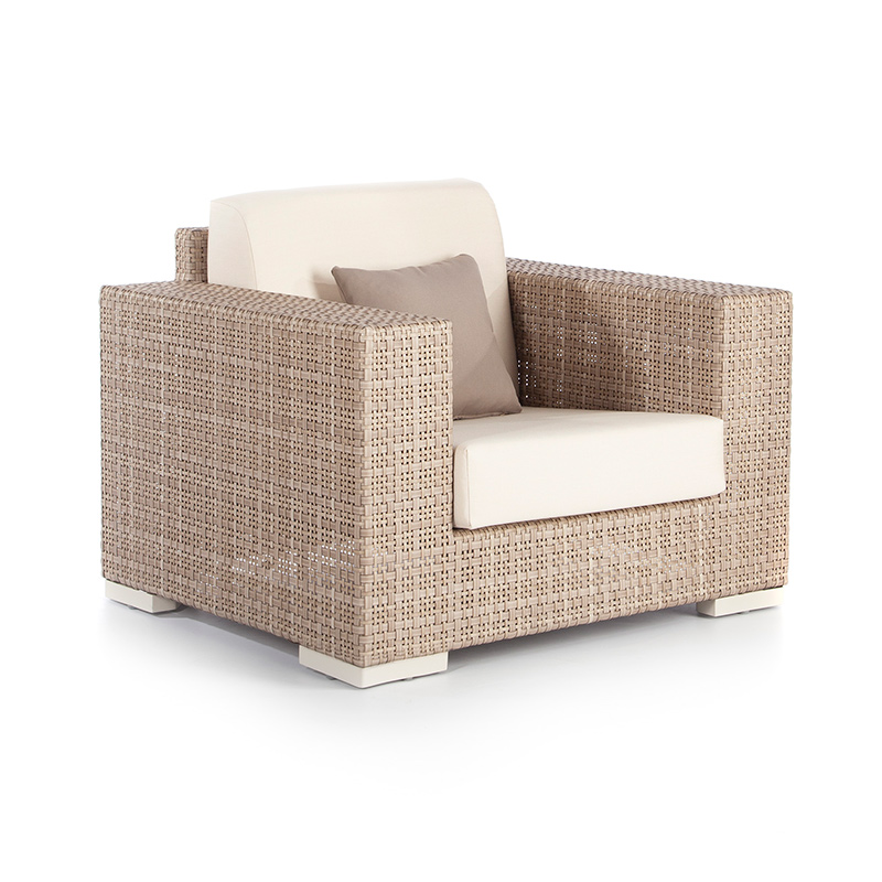 23921-Armchair-Paloma